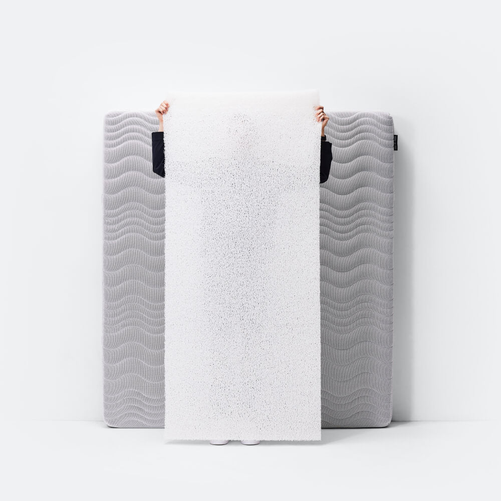 De toplaag van een koel matras