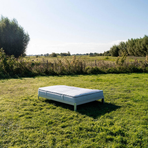 Want to buy a UBED M-300 mattress? View online!